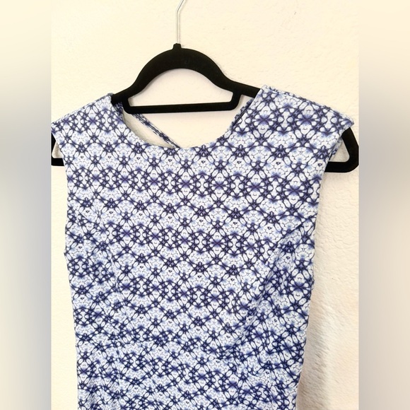 Title Nine Steadfast Tidal Wave Blue Athletic Athleisure Dress Outdoor Camping - Picture 3 of 7